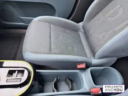 Photo 22 Fiat Panda Grande  e 83 ch