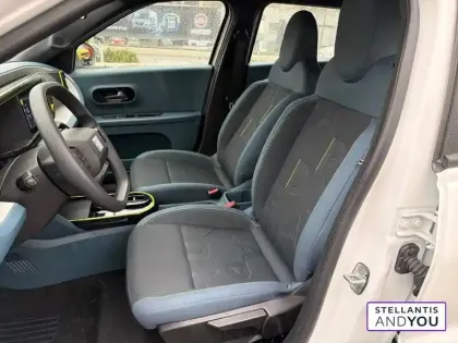 Photo 11 Fiat Panda Grande  e 83 ch