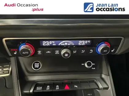 Photo 13 Audi Q3  35 TFSI 150 ch S tronic 7