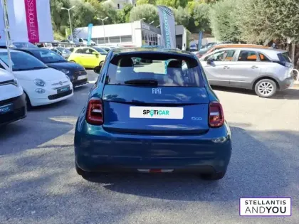 Photo 31 Fiat 500  e 95 ch