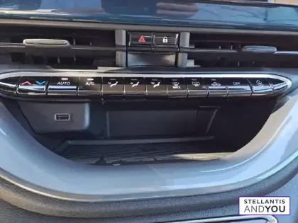 Photo 17 Fiat 500  e 95 ch