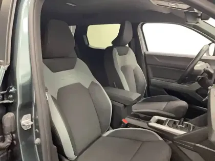 Photo 8 Dacia Duster  Hybrid 140