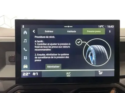 Photo 38 Dacia Duster  Hybrid 140