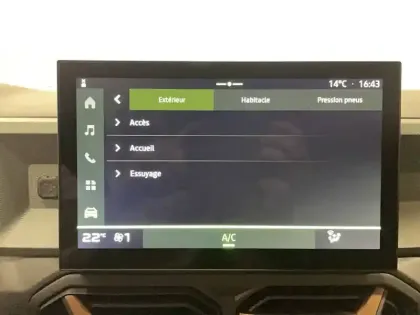 Photo 36 Dacia Duster  Hybrid 140