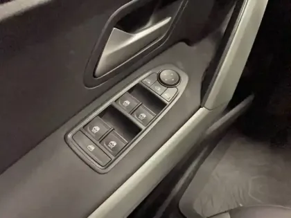 Photo 24 Dacia Duster  Hybrid 140