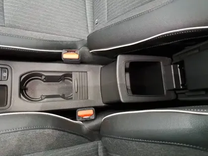 Photo 72 Renault Clio Gén. V (BJA) Ph1 NG Techno 5