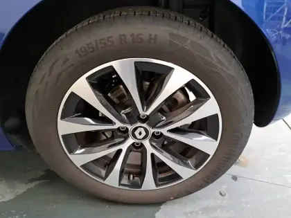 Photo 57 Renault Clio Gén. V (BJA) Ph1 NG Techno 5