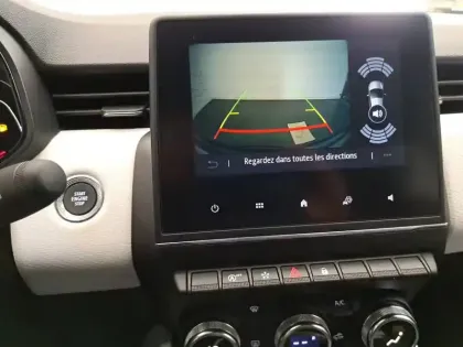 Photo 75 Renault Clio Gén. V (BJA) Ph1 NG Techno 5