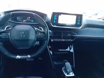 Photo 9 Peugeot 2008  BlueHDi 130 S&S EAT8