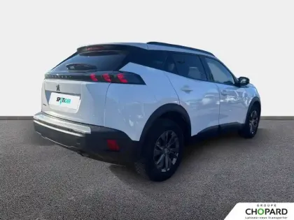 Photo 39 Peugeot 2008  PureTech 100 S&S BVM6