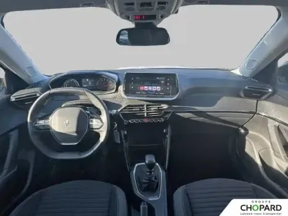 Photo 11 Peugeot 2008  PureTech 100 S&S BVM6