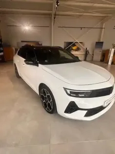 Photo 38 Opel Astra  Sports Tourer 1.2 Turbo Hybride 136 ch e-DCT6