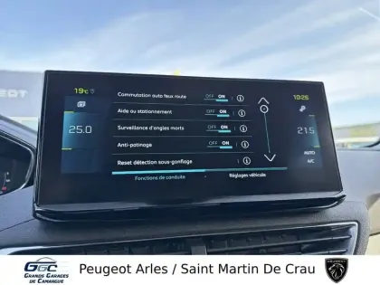 Photo 19 Peugeot 3008  Hybrid 225 e-EAT8