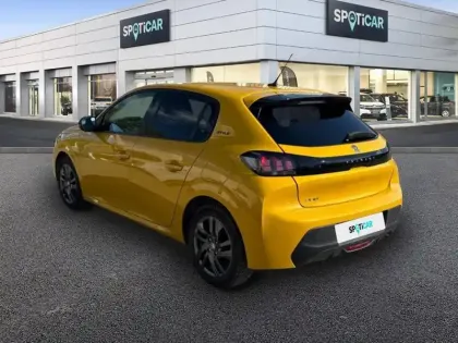 Photo 16 Peugeot 208  PureTech 100 S&S BVM6