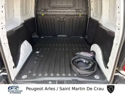 Photo 5 Peugeot Partner E- FOURGON M 800 KG 136 CH BATTERIE 50 KWH