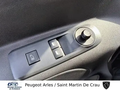 Photo 11 Peugeot Partner E- FOURGON M 800 KG 136 CH BATTERIE 50 KWH