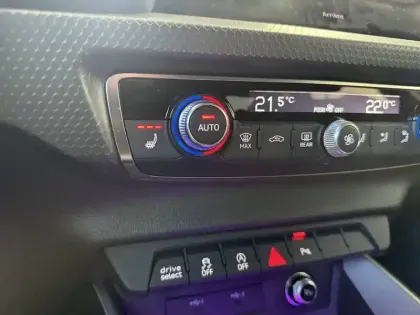 Photo 14 Audi A1  Allstreet 35 TFSI 150 ch S tronic 7