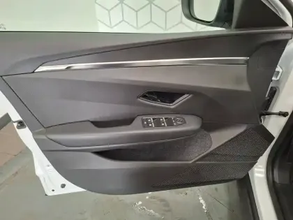 Photo 24 Renault Megane  E-Tech EV60 130ch super charge