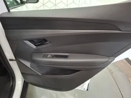 Photo 16 Renault Megane  E-Tech EV60 130ch super charge