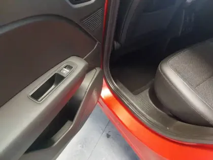 Photo 14 Renault Captur  TCe 90 - 21