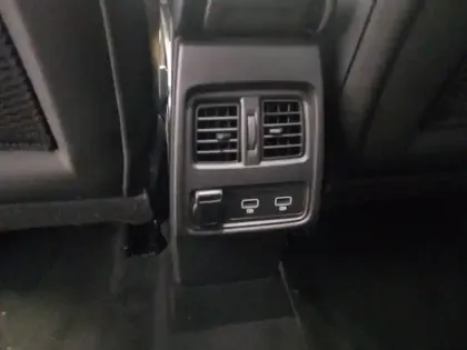 Photo 16 Renault Captur  TCe 90 - 21