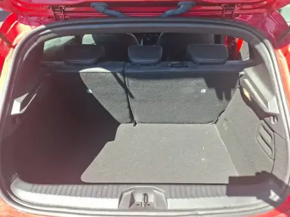 Photo 13 Renault Clio  E-Tech 140 - 21N