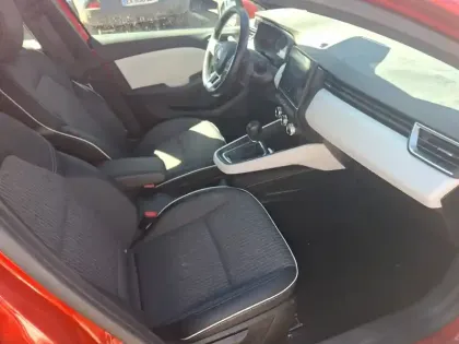 Photo 8 Renault Clio  E-Tech 140 - 21N