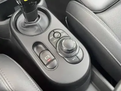 Photo 38 Mini Mini Hatch 3 Portes Cooper SE 184 ch