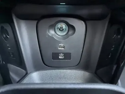 Photo 41 Mini Mini Hatch 3 Portes Cooper SE 184 ch