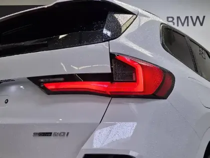 Photo 10 BMW X1  sDrive 20i 170ch DKG7