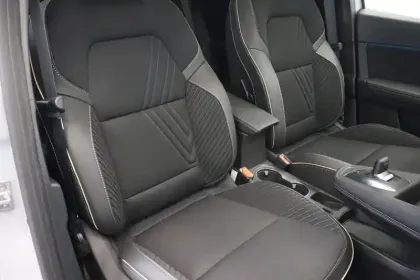 Photo 24 Renault Symbioz Gén. I Ph1 Iconic 5