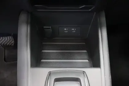 Photo 36 Renault Symbioz Gén. I Ph1 Iconic 5