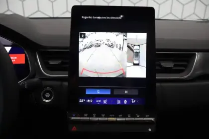 Photo 110 Renault Symbioz  E-Tech full hybrid 160 ch