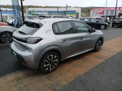 Photo 25 Peugeot 208  PureTech 75 S&S BVM5