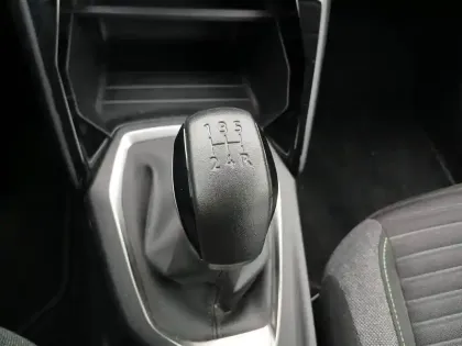 Photo 12 Peugeot 208  PureTech 75 S&S BVM5