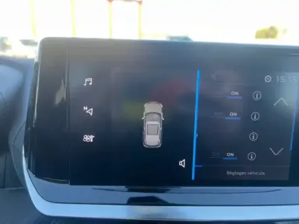 Photo 21 Peugeot 2008 Gén. II Ph1 NG Allure 5