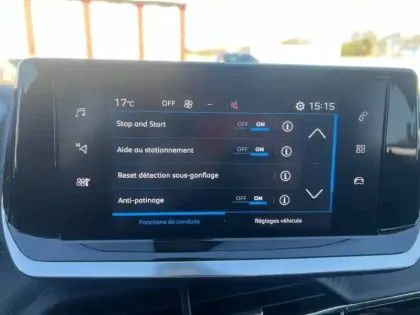 Photo 17 Peugeot 2008 Gén. II Ph1 NG Allure 5