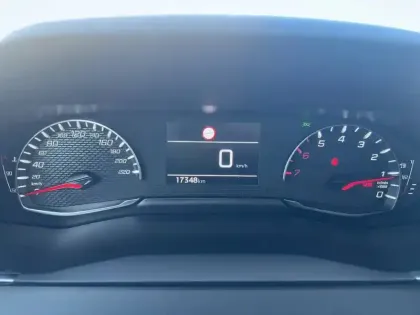Photo 56 Peugeot 2008  PureTech 130 S&S BVM6