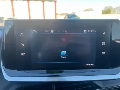 Photo 16 Peugeot 2008 Gén. II Ph1 NG Allure 5