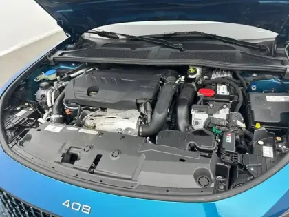 Photo 14 Peugeot 408  PHEV 225 e-EAT8