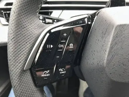 Photo 18 Peugeot 5008  Electrique 230 ch 97 kWh Grande autonomie