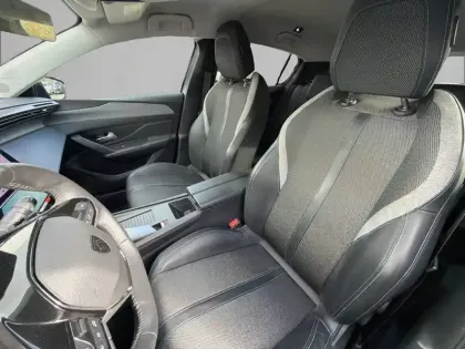 Photo 10 Peugeot 308  PureTech 130ch S&S EAT8