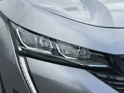 Photo 15 Peugeot 308  PureTech 130ch S&S EAT8