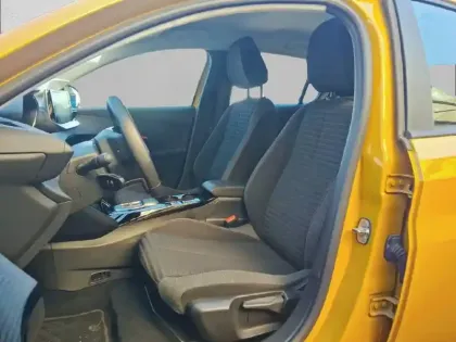 Photo 11 Peugeot 208  Electrique 50 kWh 136ch