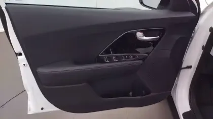 Photo 26 Kia Niro Gén. I Ph2 Active 5