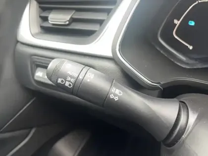 Photo 25 Renault Captur  E-Tech 145 - 21