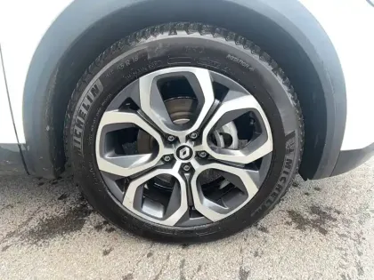 Photo 17 Renault Captur  E-Tech 145 - 21