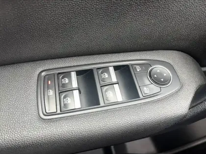 Photo 23 Renault Captur  E-Tech 145 - 21