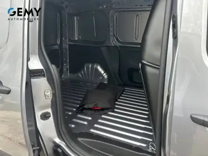 Photo 9 Peugeot Partner E- FGN 136 CH M CHARG UT MAJ 54 KWH AUT