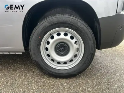 Photo 10 Peugeot Partner E- FGN 136 CH M CHARG UT MAJ 54 KWH AUT